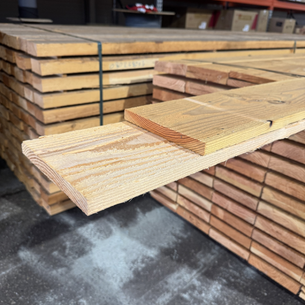 Plank Fijnbezaagd 22 x 150 mm 4,00 mtr Lariks / Douglas
